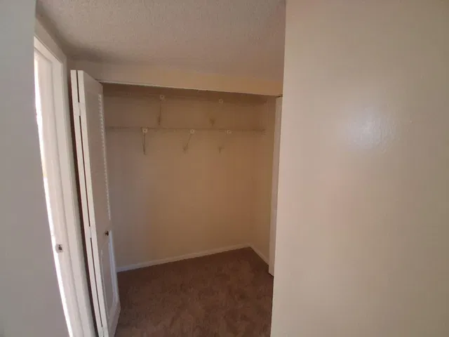 Unit 403 photo 14