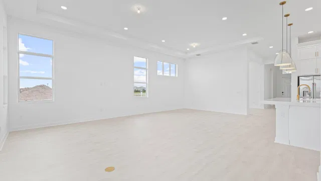 Residence photo 16