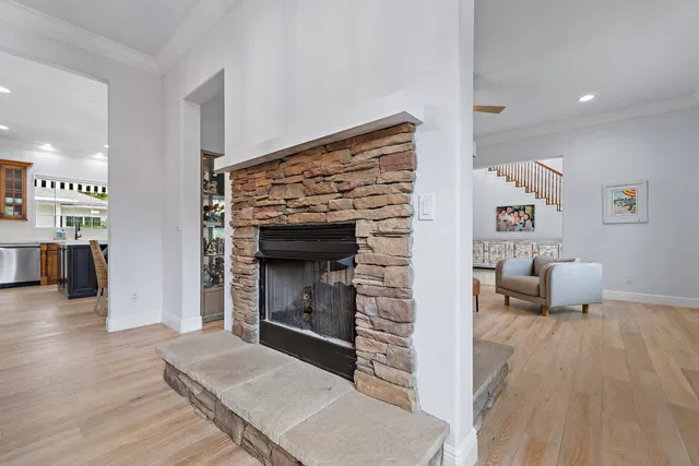 Residence photo 19