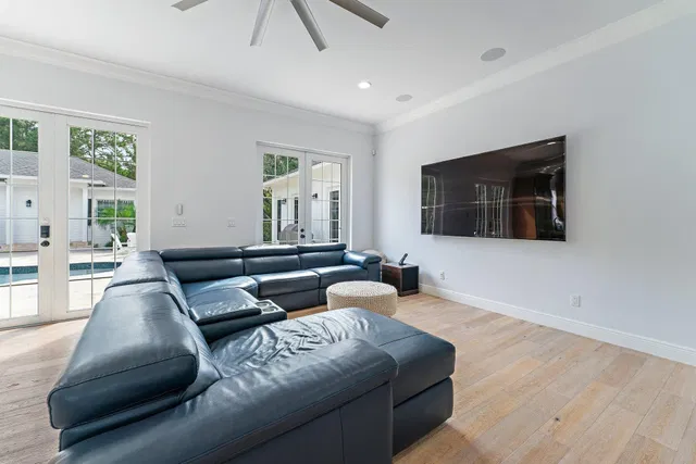 Residence photo 21