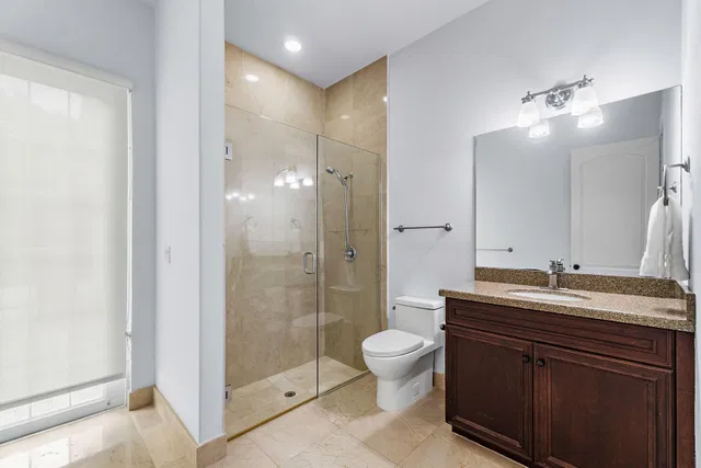 Residence photo 39