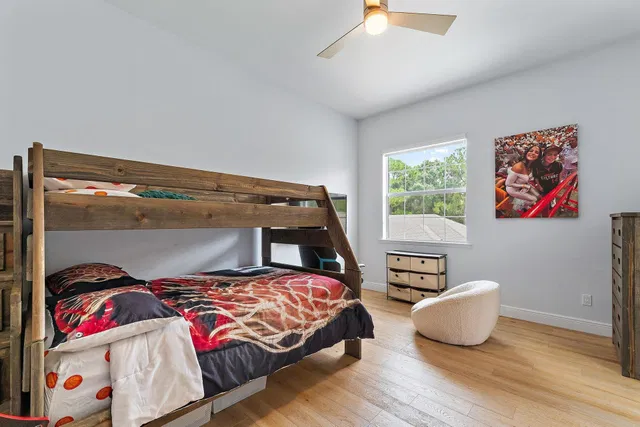 Residence photo 48