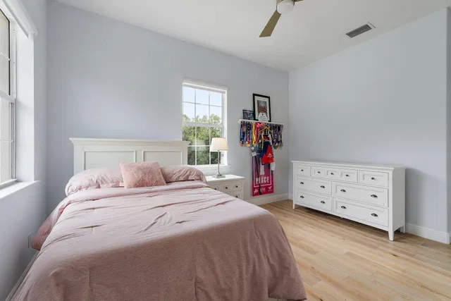 Residence photo 53