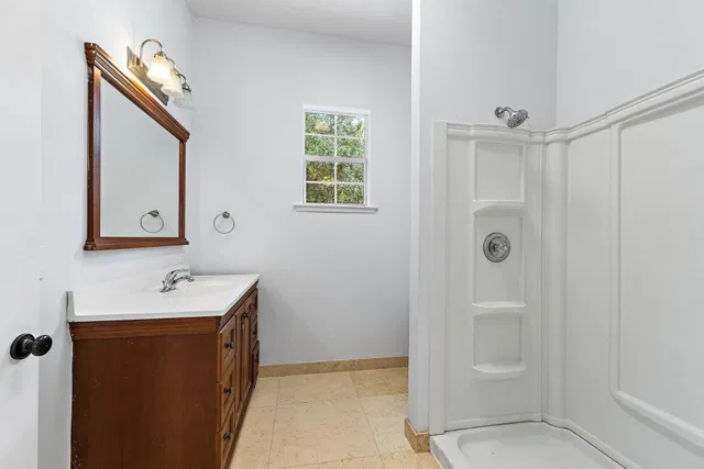 Residence photo 76
