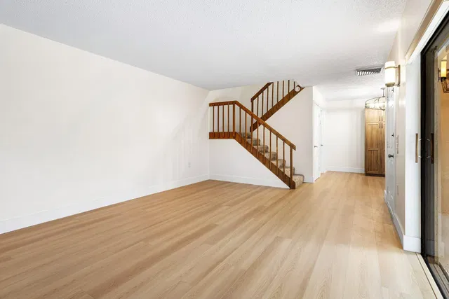  Residence photo 9
