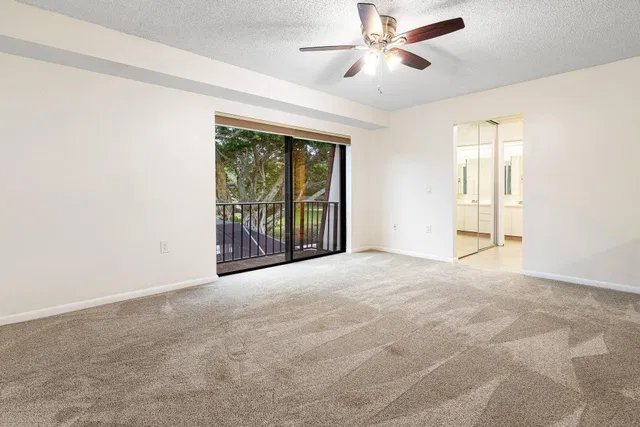  Residence photo 19