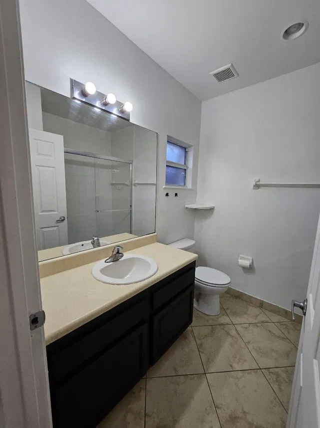 Residence photo 11