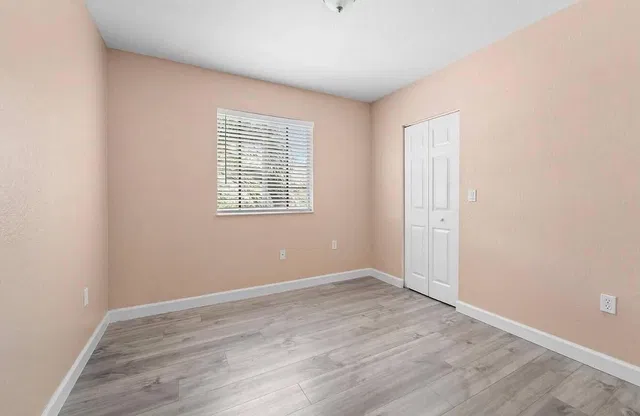 Unit 4116 photo 12