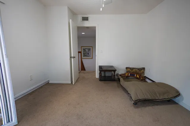  Residence photo 24