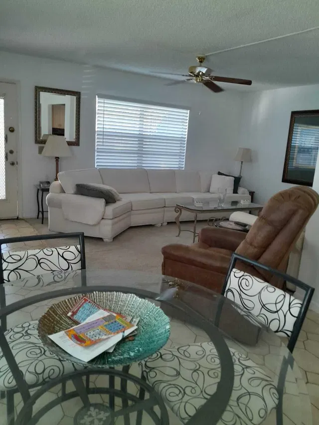  Residence photo 5