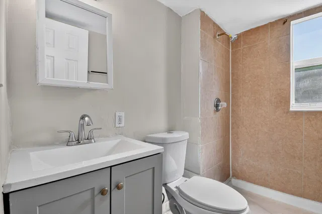  Residence photo 18