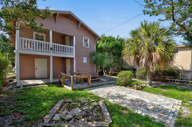  Residence photo 45