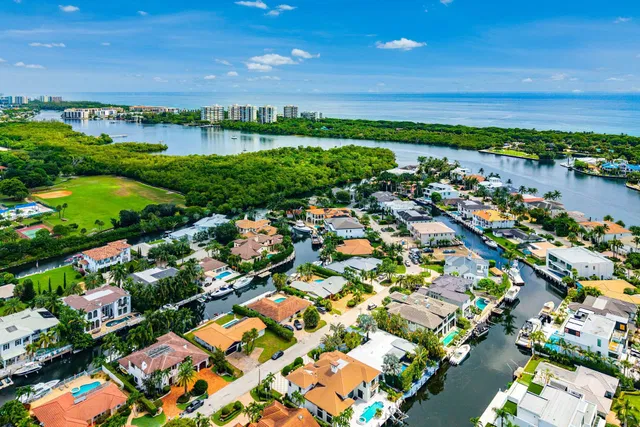 Golden Harbour Residence photo 26