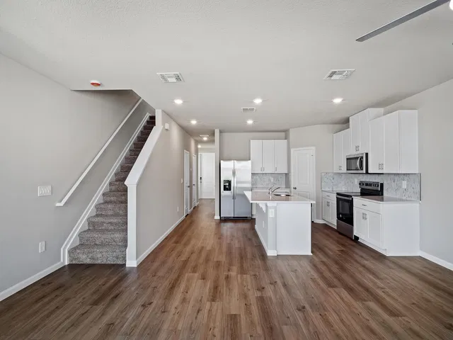  Residence photo 12