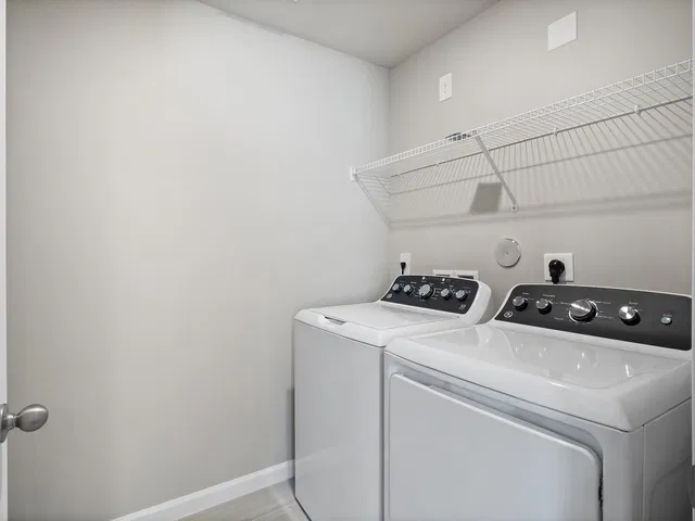  Residence photo 20