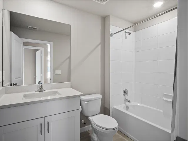  Residence photo 21