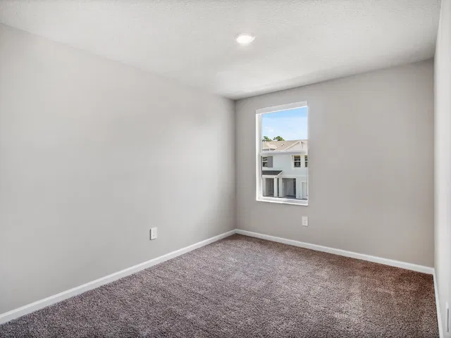  Residence photo 24