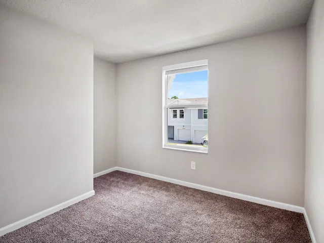  Residence photo 27