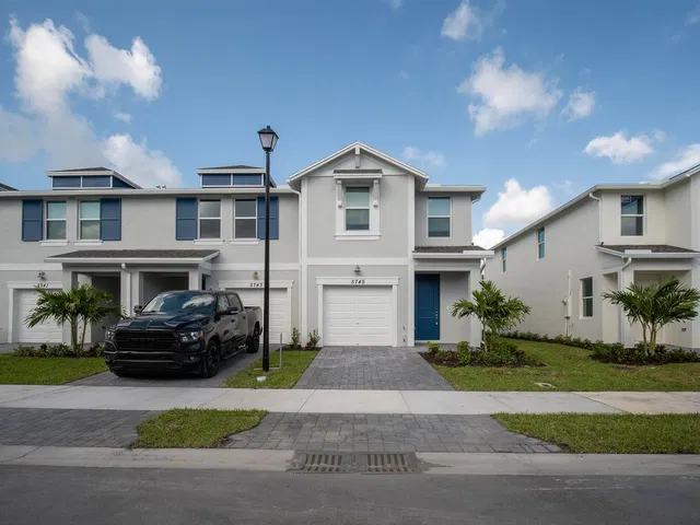  Residence photo 34