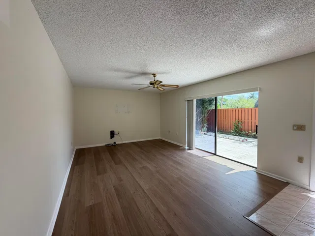  Unit 209 photo 7