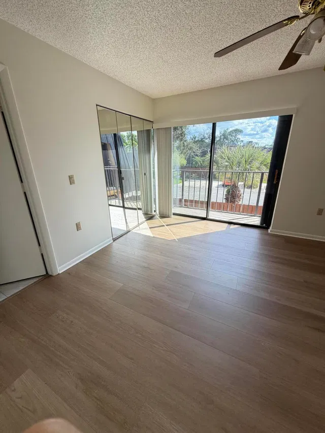  Unit 209 photo 22