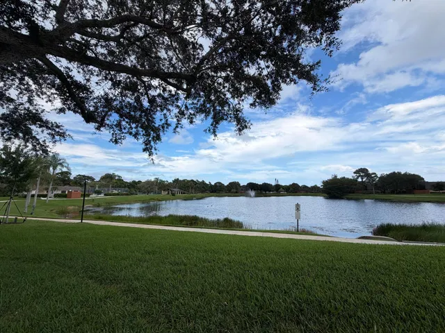  Unit 209 photo 33