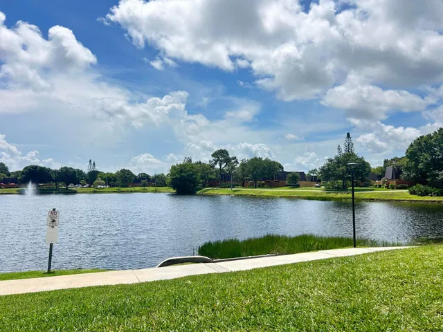  Unit 209 photo 35