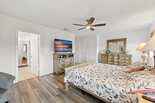 Residence photo 35