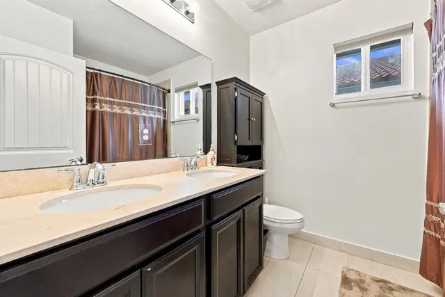  Residence photo 48