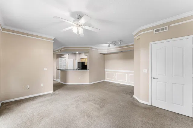  Unit 1211 photo 14