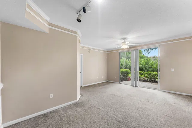  Unit 1211 photo 16