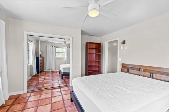 Residence photo 59