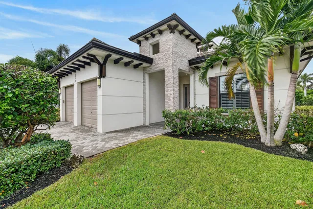 West Palm Beach Residence photo 2