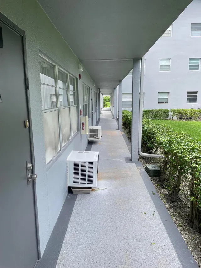  Unit 6 photo 12