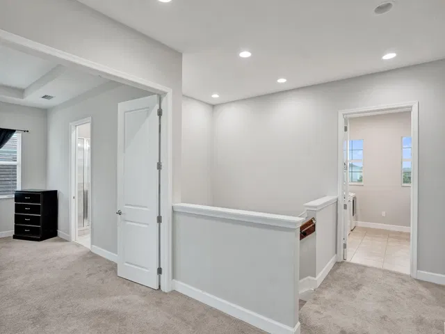 Residence photo 14