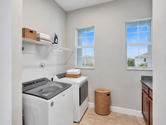 Residence photo 27