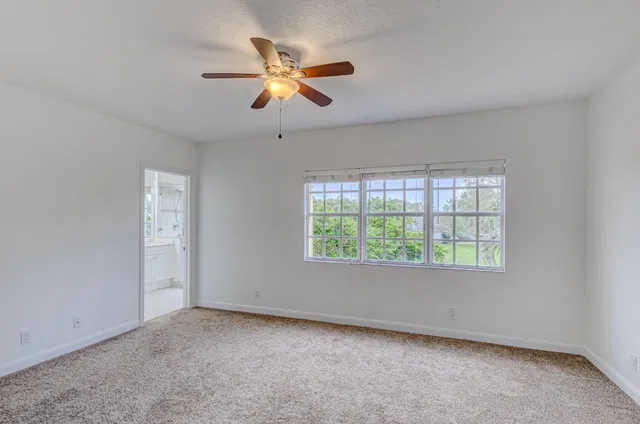 Residence photo 13