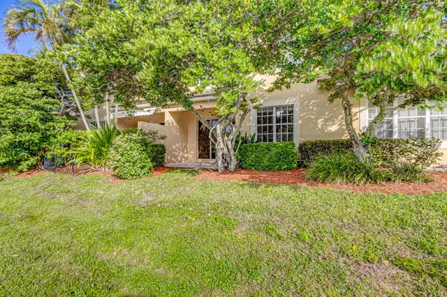 Residence photo 24