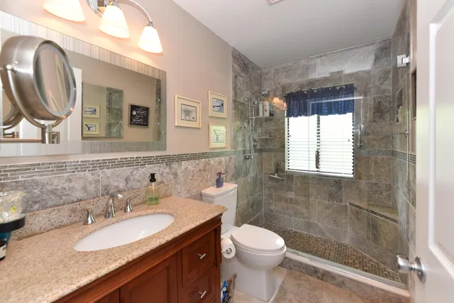  Residence photo 24