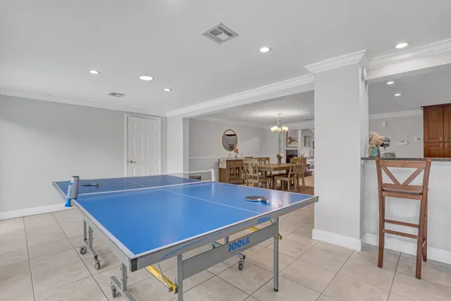  Residence photo 16