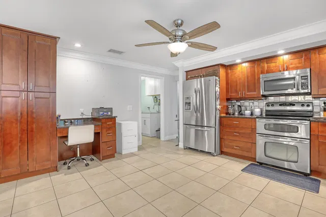  Residence photo 23