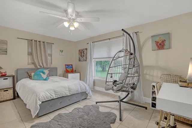  Residence photo 34