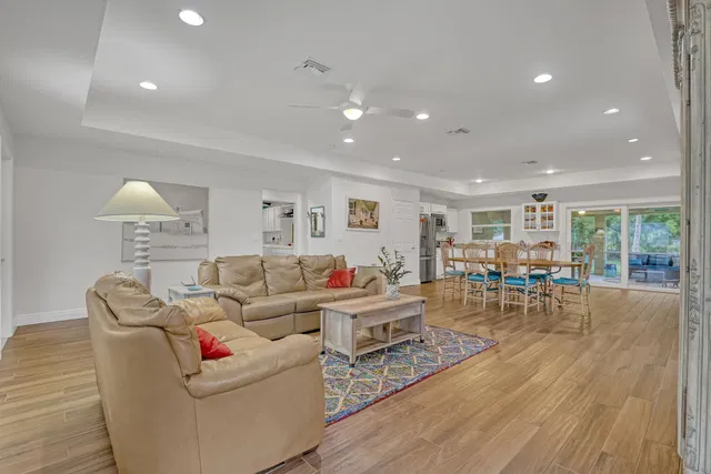  Residence photo 48