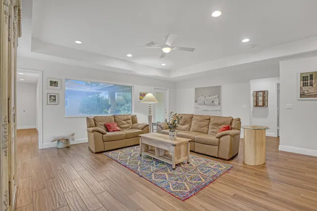  Residence photo 50