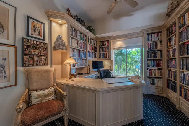 Boca Isles Residence photo 24
