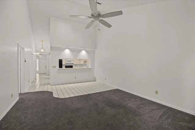 Residence photo 22