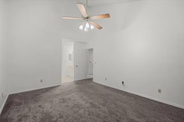 Residence photo 26