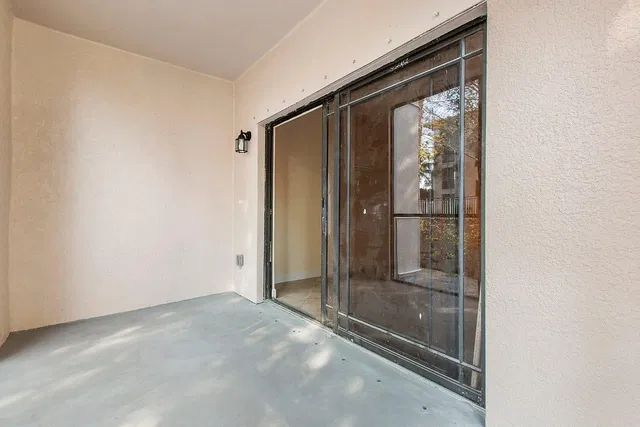  Unit 206 photo 6