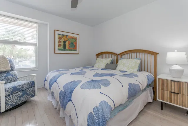 Unit 4205 photo 21
