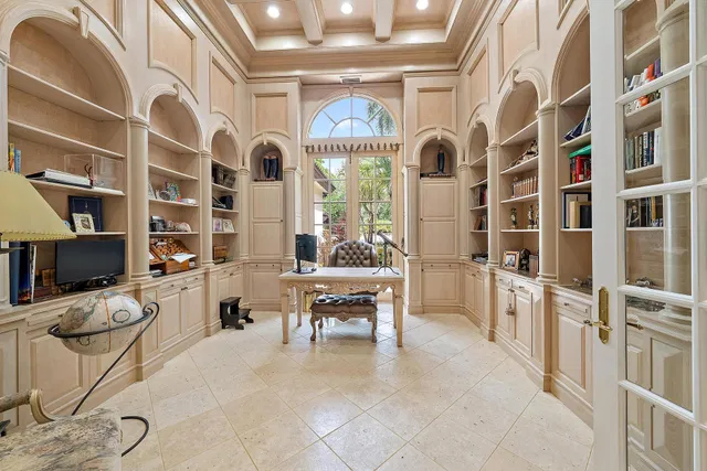 Admirals Cove Residence photo 15